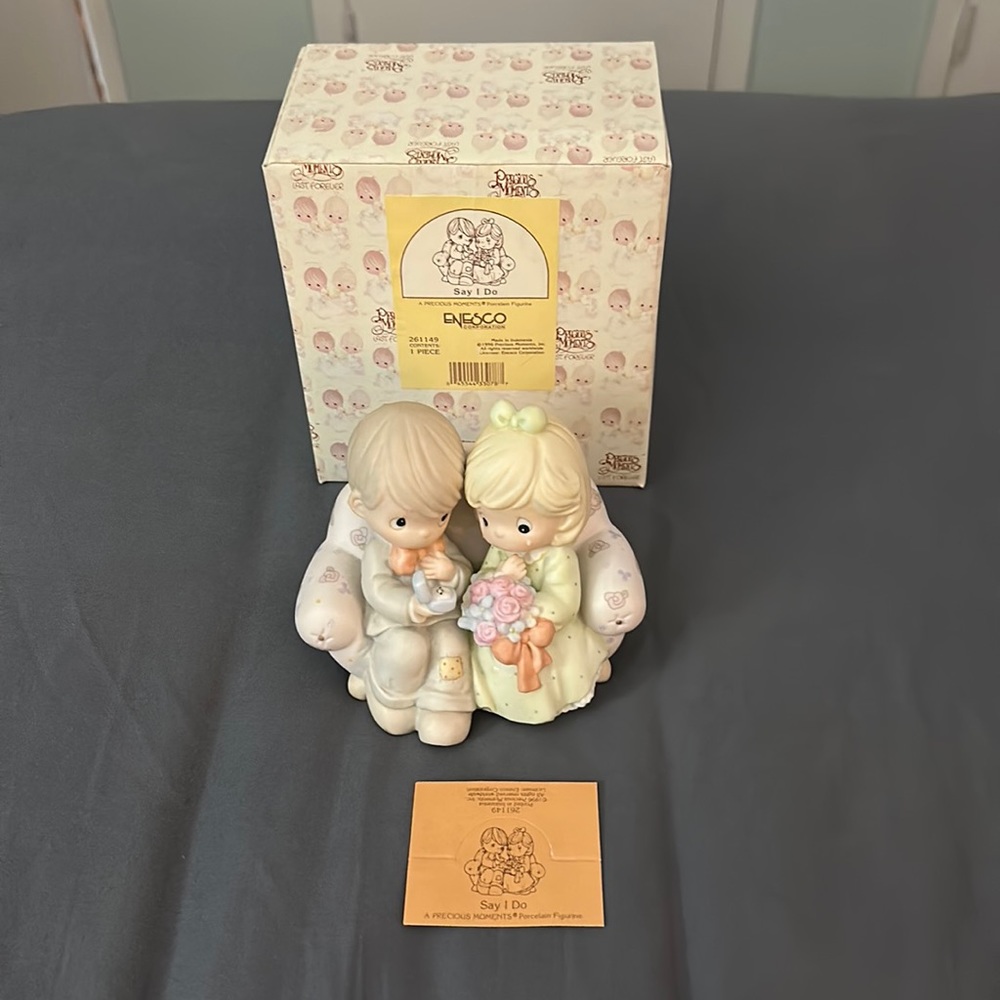 Precious Moments "Say I Do” - Brand New, Discontinued